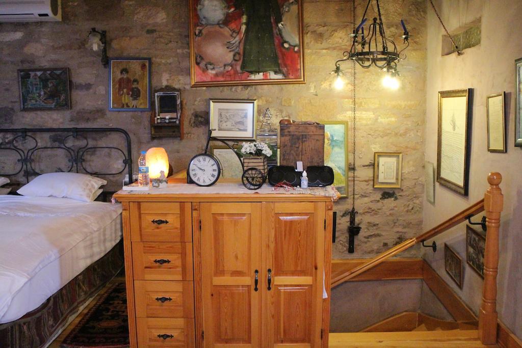 Stone House With Garden In Cunda/Ayvalik Villa Room photo
